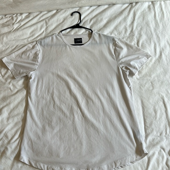 Men’s cuts curve hem t shirt - Picture 1 of 3